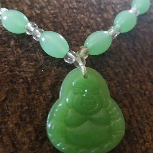 🌈Jade /Suet  Buddha Lucky Necklace - Picture 7 of 8